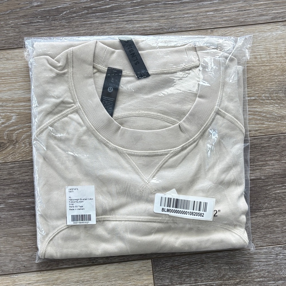 🆕 Lululemon athletica Short Sleeve Tee in Light Beige